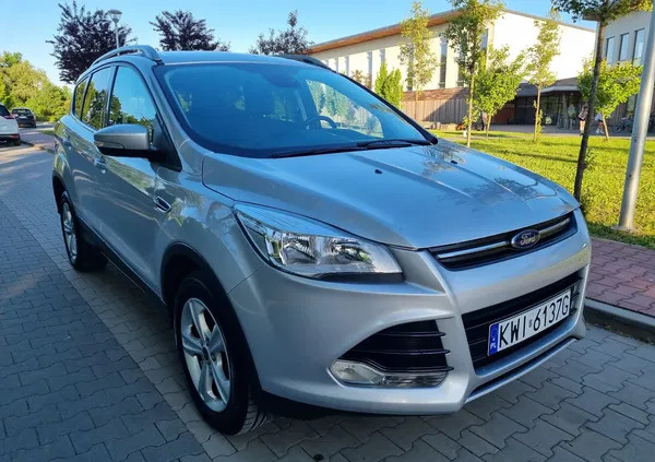 ford małopolskie Ford Kuga cena 63900 przebieg: 86200, rok produkcji 2016 z Niepołomice